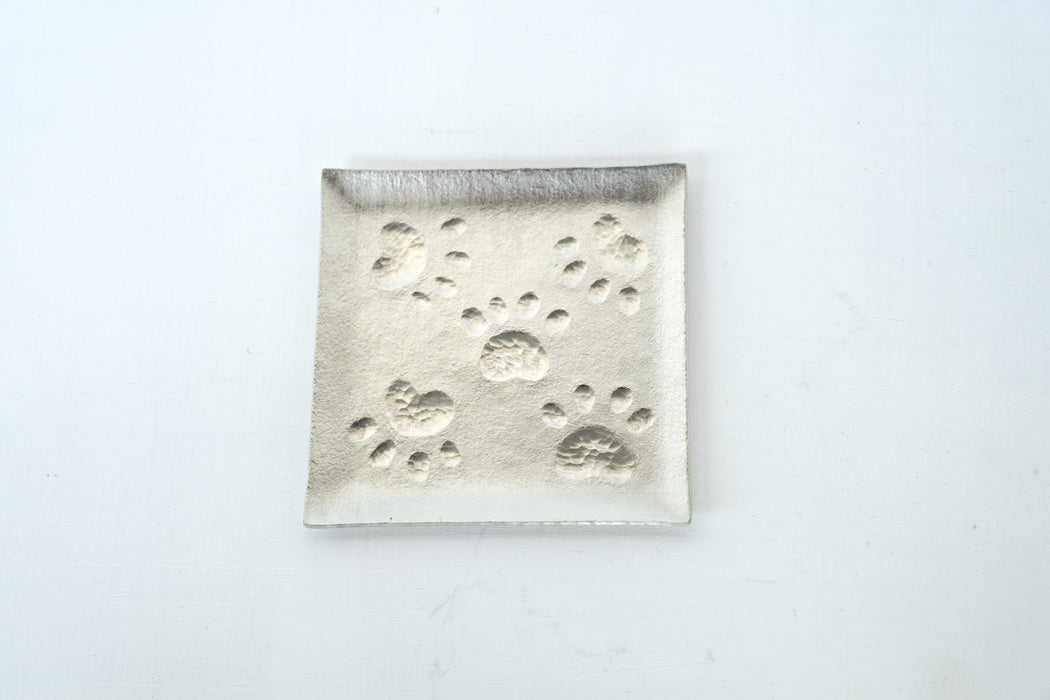 須佐真｜錫　角皿　肉球