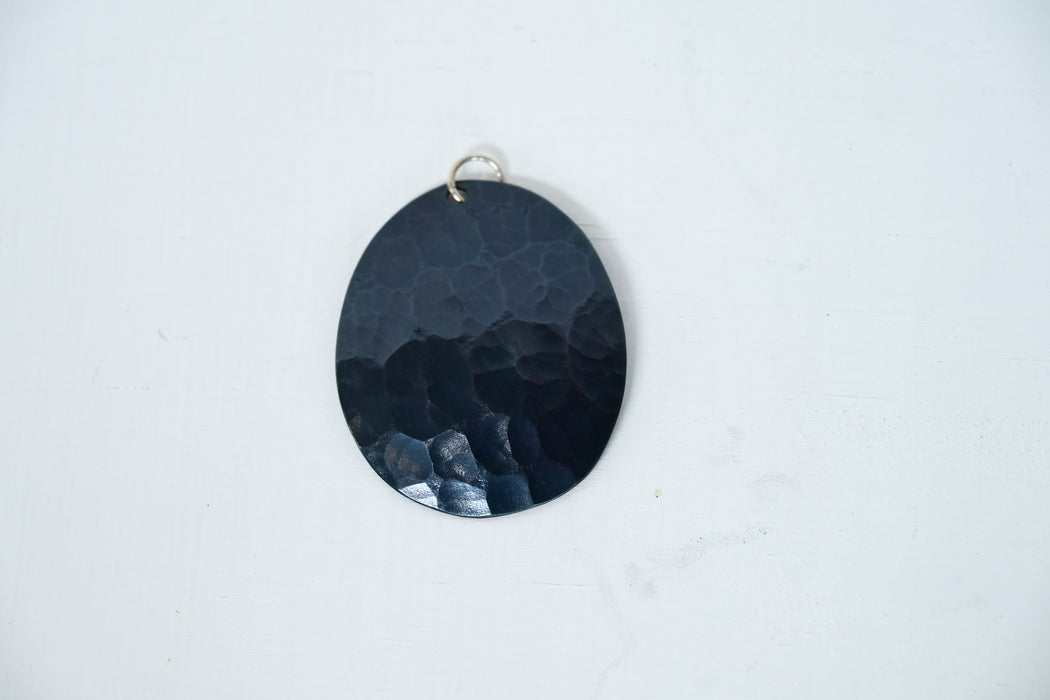 須佐真｜ペンダント　クロコ