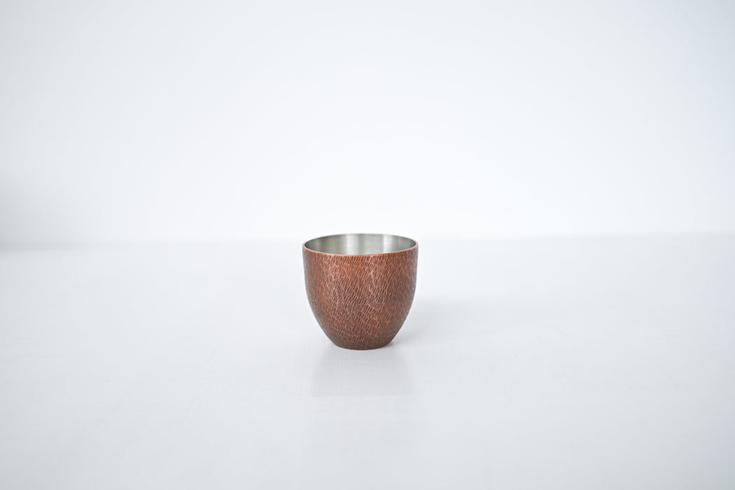 須佐真｜ぐい呑（ケナミ / いぶし銅）
