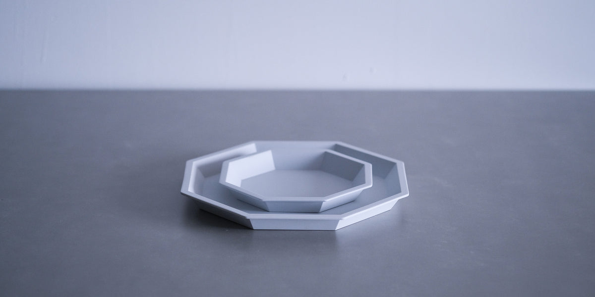 新品1616/aritaTYPalace22㎝4枚　定価13200円→8888円 1616 / arita japan｜Anise Plate Grey — FACTORY FRONT