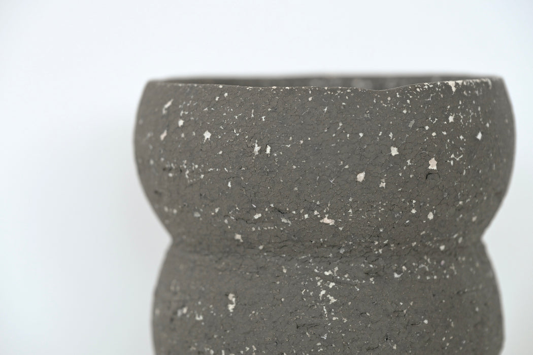 澤田勇一朗｜黒鱗 Plant Pot（2-1）