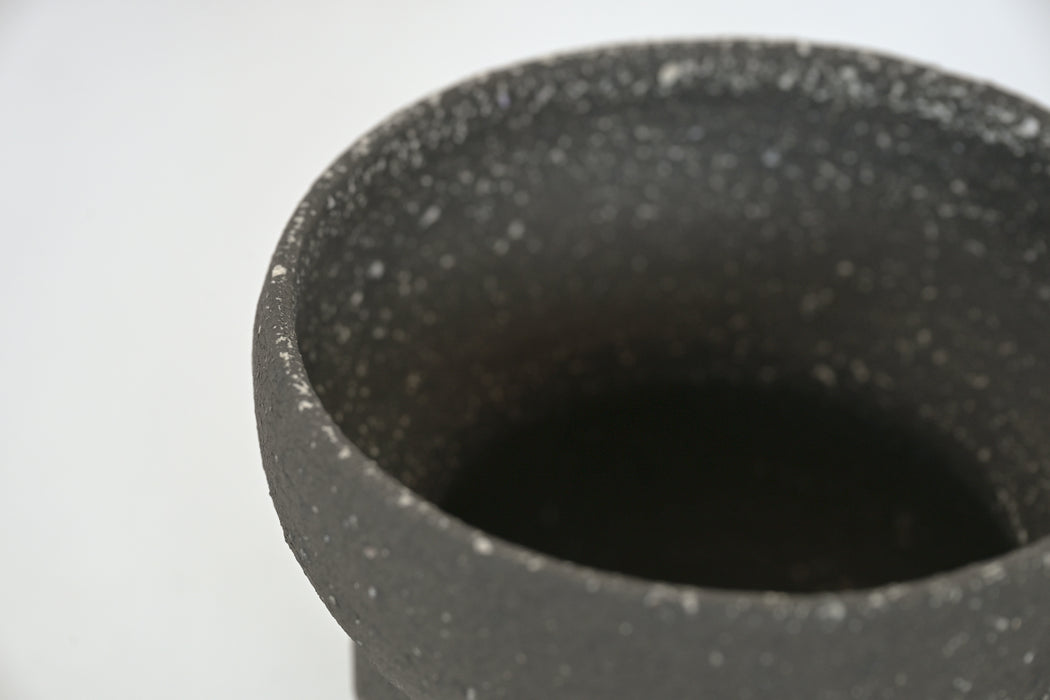 澤田勇一朗｜黒鱗 Plant Pot（2-2）