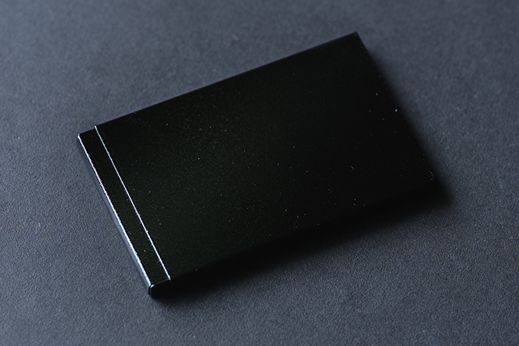 【60%OFF】FOR｜カードケース（名刺入れ）BLACK MAGNESIUM